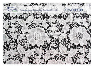 Chine Tissu de dentelle brodé par coton en nylon avec la largeur CY-CX108 de 120cm fournisseur