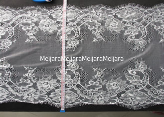 Chine Équilibre blanc de dentelle de cil de robe de mode avec la largeur CY-HB3211 de 43cm fournisseur