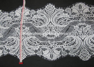 Chine Équilibre blanc de dentelle de cil d'OEM/ODM, accessoires CY-HB3240 de vêtement fournisseur