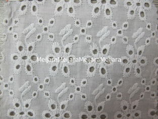 Chine OEM décoratif CY-CX0032 de l'équilibre 100% de tissu de dentelle d'oeillet de coton/de l'équilibre dentelle de rideau fournisseur