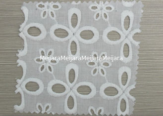 Chine L'oeillet élastique décoratif fait sur commande a recueilli le tissu de dentelle de broderie d'équilibre de dentelle fournisseur