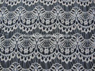 Chine Guipure crantée attachée de noir de tissu de maille de dentelle pour la lingerie/soutien-gorge CY-DK0038 fournisseur