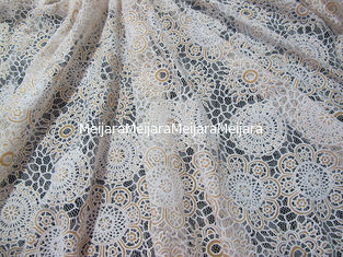 Chine Dentelle géométrique épaisse de burn-out de coton de polyester de tissu blanc de dentelle pour la décoration de robe (CY-DK0023) fournisseur