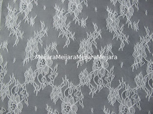 Chine Dentelle blanche de cil élégant en nylon équilibrant 150cm extraordinairement fait CY-HB0594 fournisseur