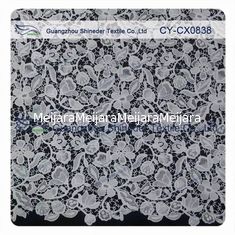 Chine Tissu floral de dentelle de polyester d'Embroideried 100/tissu à la maison de décor fournisseur