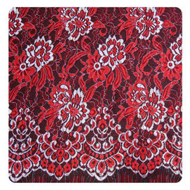 Tissu en nylon de dentelle d'argent rouge de Chantilly, équilibre de dentelle de cil pour la robe des femmes fournisseur