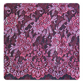 Tissu en nylon de dentelle d'argent rouge de Chantilly, équilibre de dentelle de cil pour la robe des femmes fournisseur