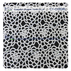 Tissu antique de dentelle de broderie de polyester de bout droit, fleur blanche fournisseur