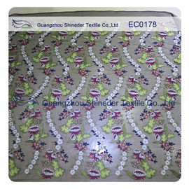 Broderie pour la robe de dame fournisseur