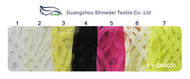 Teinture qui respecte l'environnement de coton de voile de tissu en nylon jaune de dentelle pour la décoration CY-DK0035 de rideau fournisseur