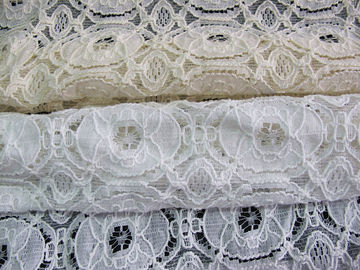 Tissu en nylon de dentelle de coton Rétrécissement-Résistant, tissu géométrique CY-LW0154 de fleur fournisseur