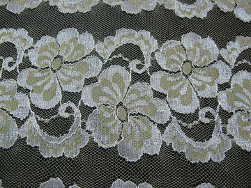 Teinture qui respecte l'environnement de tissu élastique floral onduleux de dentelle pour la robe de soirée CY-DK0037 fournisseur