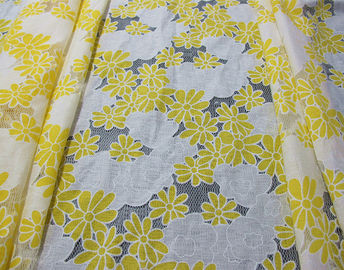 Coton jaune/orange floral deux de tissu de dentelle de polyester modifient la tonalité la dentelle de burn-out fournisseur