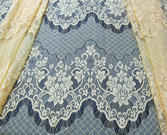 Polyamide jaune cranté par tissu en nylon décoratif de dentelle de cil pour la robe de nuit (CY-DN0005) fournisseur
