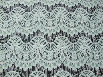 Rayonne en nylon de ébarbage crantée gentille de tissu de dentelle de coton pour la robe de mariage SYD-0011 fournisseur