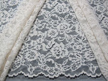 Dentelle en nylon attachée nuptiale blanche de rayonne de coton tricotée par tissu de dentelle pour l'habillement fournisseur