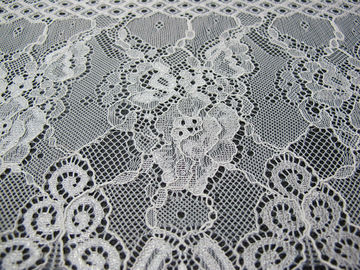 Équilibre en nylon floral blanc de dentelle de cil de tissu de dentelle pour Madame Dress fournisseur