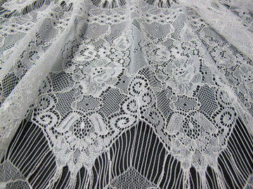 Équilibre en nylon floral blanc de dentelle de cil de tissu de dentelle pour Madame Dress fournisseur