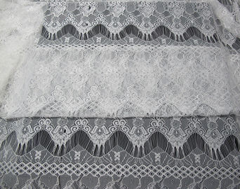 Équilibre en nylon floral blanc de dentelle de cil de tissu de dentelle pour Madame Dress fournisseur