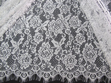 Équilibre de tissu de dentelle de cil de W 100 cm avec perlé fait sur commande matériel en nylon fournisseur