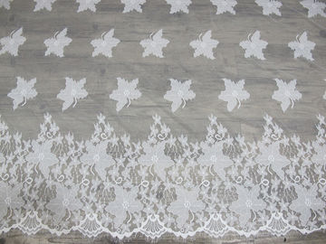 Tissu de dentelle de broderie d'équilibre de cil de coton pour le rideau et l'habillement fournisseur