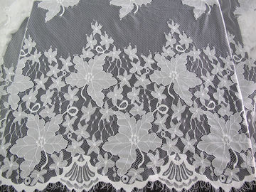 Tissu de dentelle de broderie d'équilibre de cil de coton pour le rideau et l'habillement fournisseur