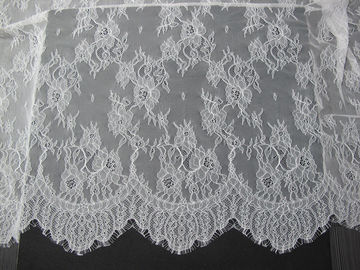 Dentelle blanche de cil élégant en nylon équilibrant 150cm extraordinairement fait CY-HB0594 fournisseur