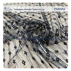 Tissu métallique en nylon argenté léger de dentelle pour le vêtement fournisseur