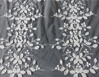 Tissu feuillu multicolore stéréoscopique de dentelle de broderie de modèle pour le vêtement fournisseur