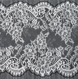 Équilibre en nylon de dentelle d'oeillet, dentelle nuptiale de feston floral pour la robe de soirée fournisseur