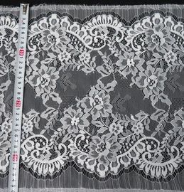 Équilibre en nylon de dentelle d'oeillet, dentelle nuptiale de feston floral pour la robe de soirée fournisseur