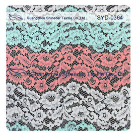 Le polyester en nylon attaché a cranté le tissu de dentelle/robe florale de tissu de dentelle fournisseur