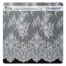 Le cil en nylon de bout droit de mode a hérissé l'équilibre de dentelle/tissu brodé de dentelle fournisseur