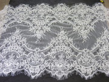 Le bel équilibre 44cm court de dentelle de cil de corde/a brodé le tissu de dentelle fournisseur