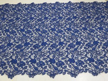 Travail manuel brodé floral de tissu de dentelle de corde de bleu royal pour la robe de femme fournisseur