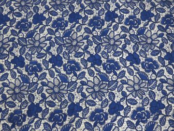 Travail manuel brodé floral de tissu de dentelle de corde de bleu royal pour la robe de femme fournisseur